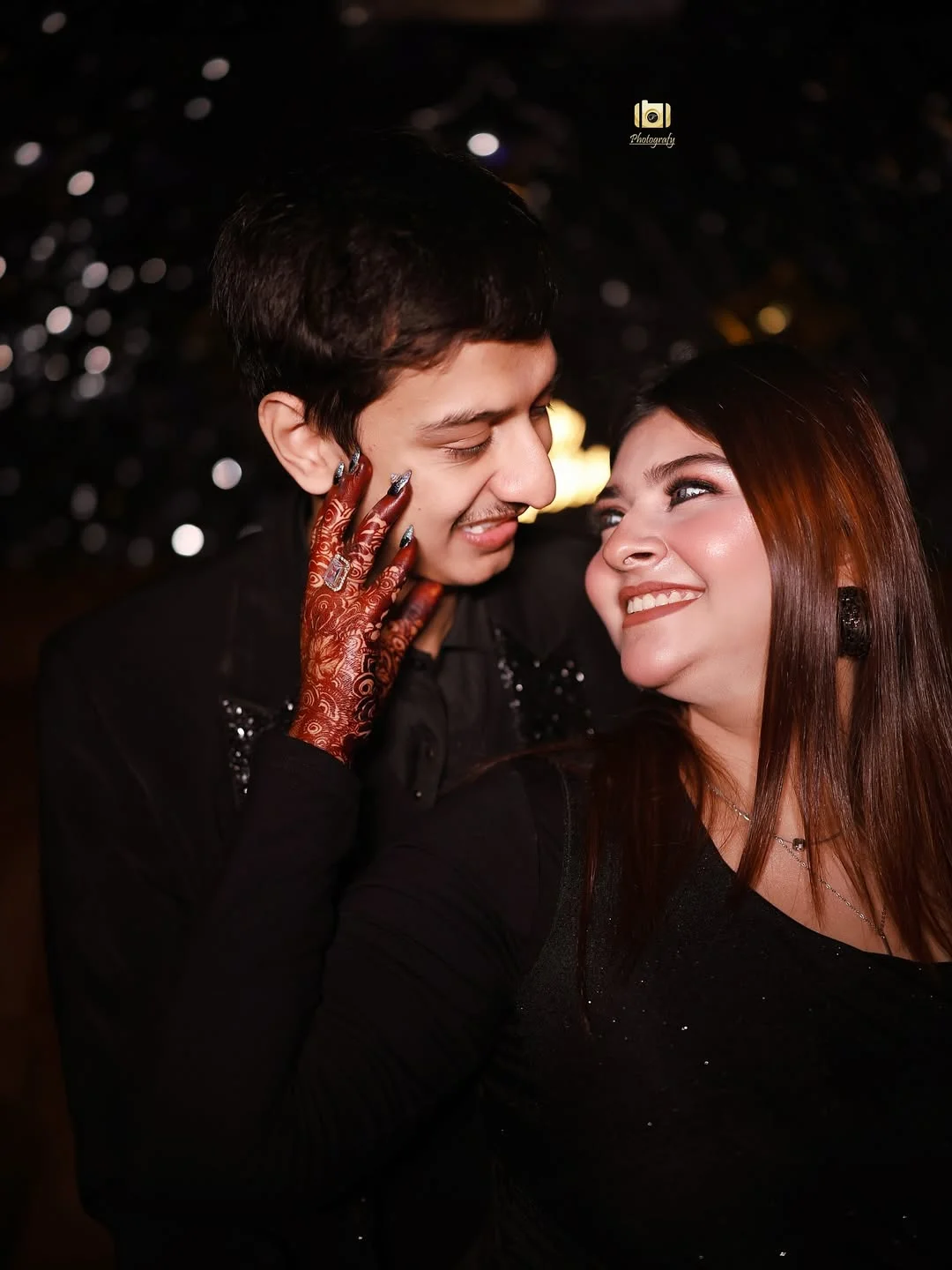 In my little world🌍
You are my everything♥️😍 

#photo #photographer #photography #trending #trendingnow #