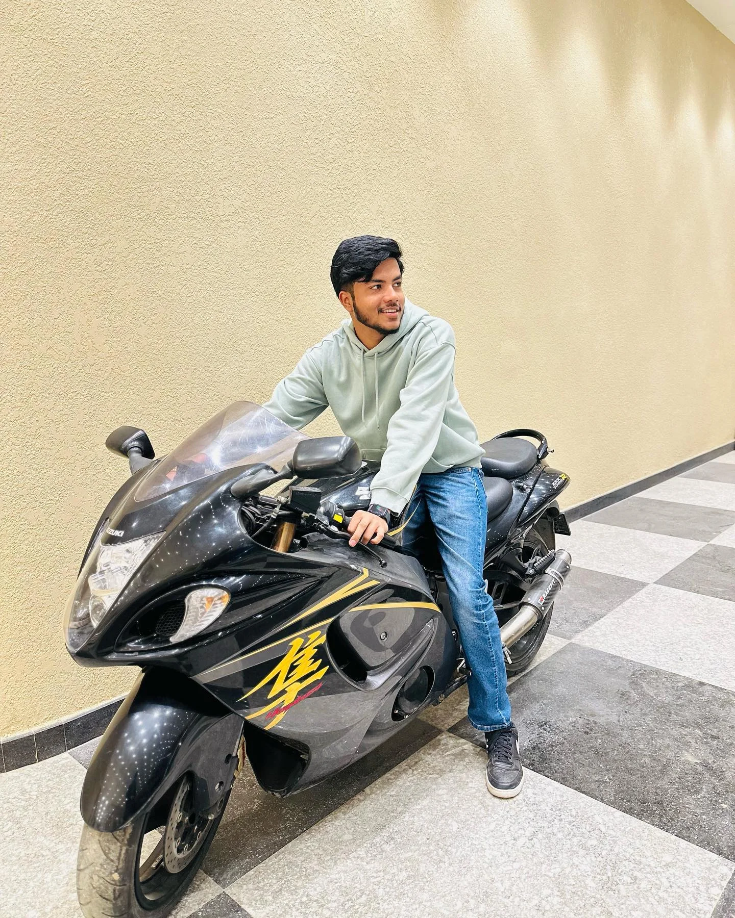 Stars don’t shine without darkness💯
.
#rajbhaiya0007
.
.
.
#tranding #viral #instagram #love #instagood #foll