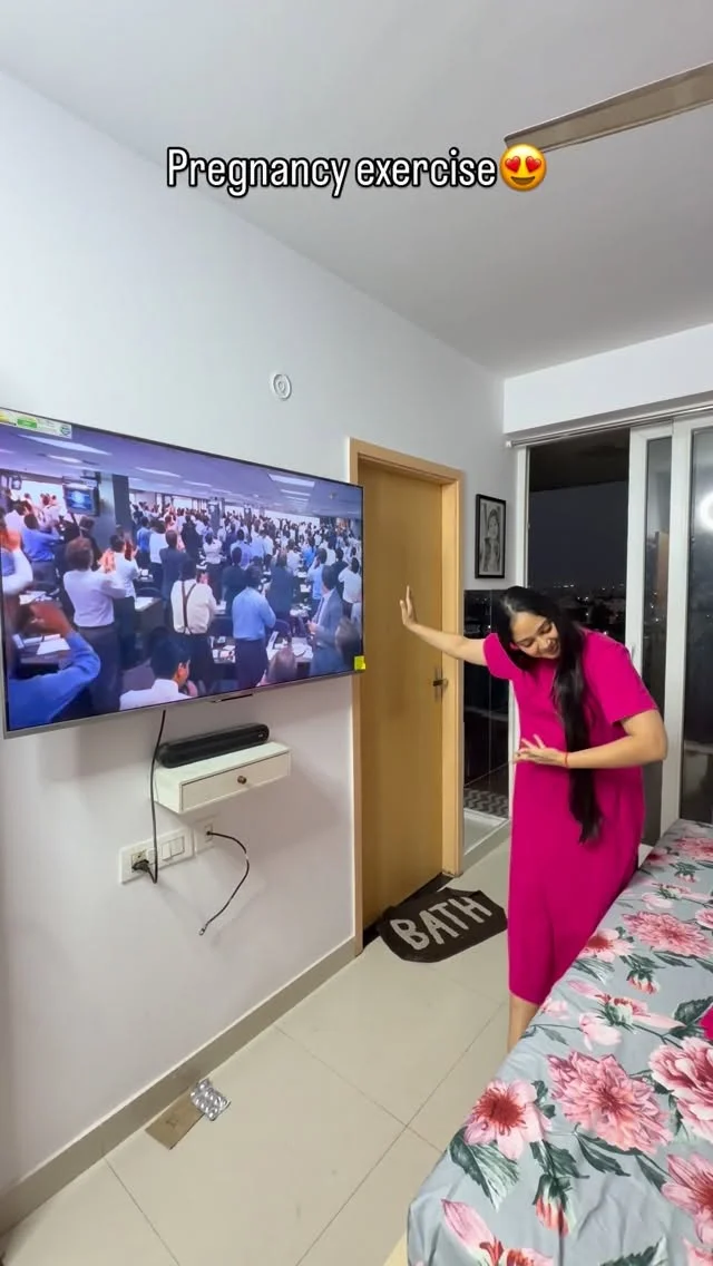 Trend with Masti ❤️😍
#masti 
#reels 
#youngestcouple 
#mahitanu 
#couple 
#fyp 
#couplegoals #pregnancyroutin