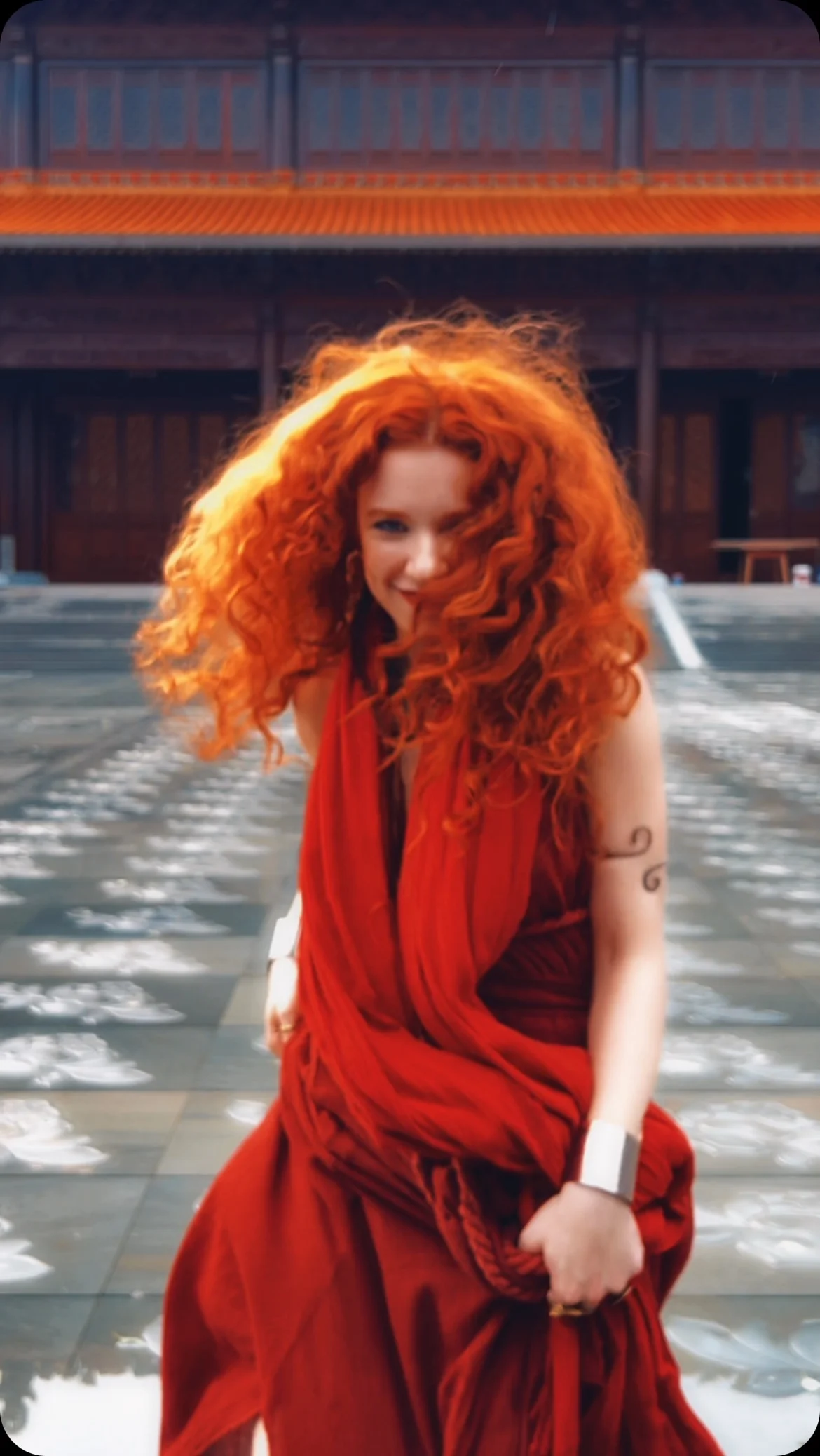 I want to say thank you for each one of you for all the streams on “S a v a g e  Daughters”. 
Specially with t