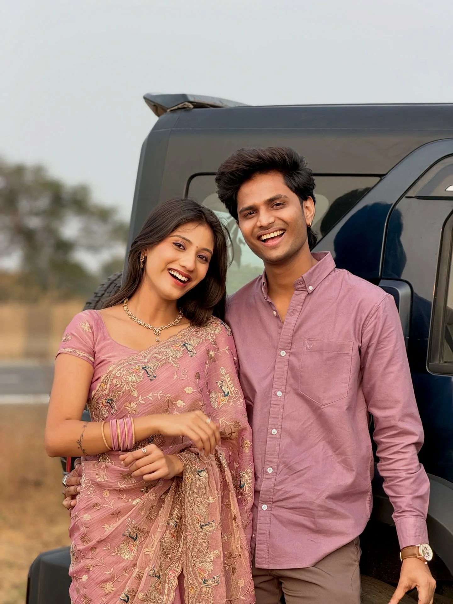 Tula devani Banvli🙈 @aarohii_16 💜
.
.
.
Click By : @harshad_gadekar_26 
Outfit by : @sahyadri_mens_fashion 
.
.
.
#rushiaarohi #aarohirushi #aarushi #love #couple