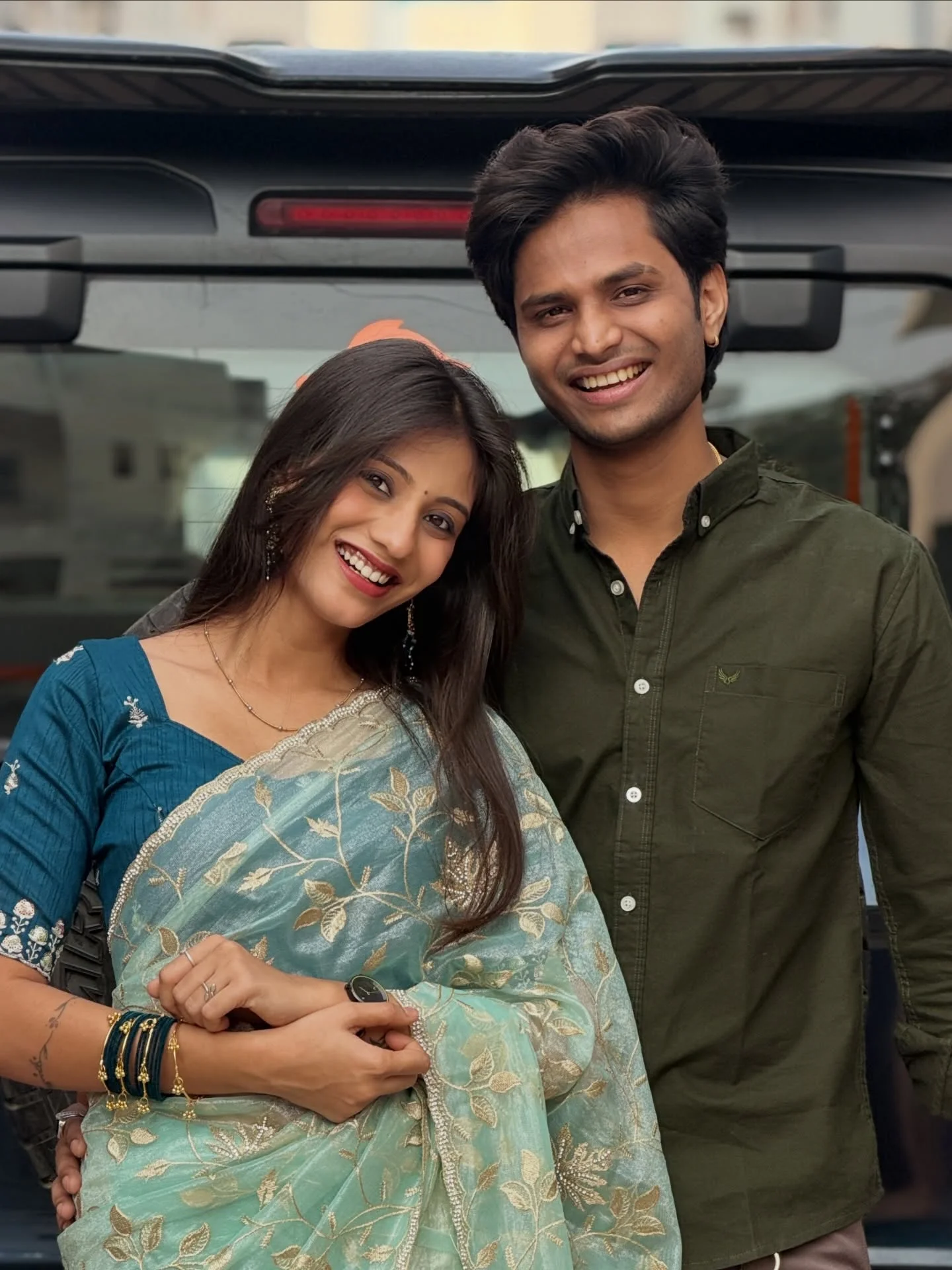 Marathi couple 🙈♥️ 
.
.
.
#rushio #aarushi #rushikeshgadekar #rushiaarohi #couple