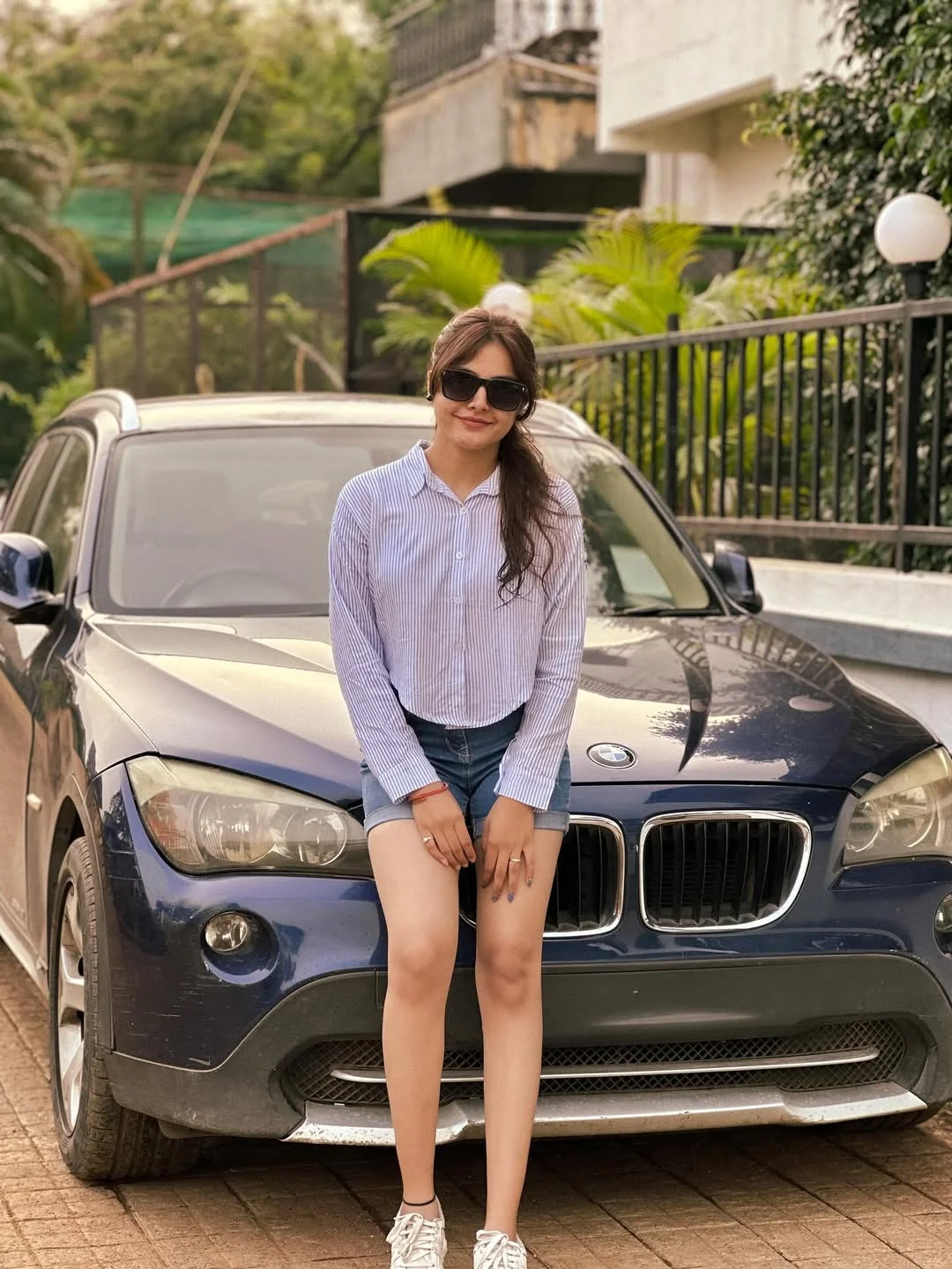 Some call it a car, I call it a passion🤍

#aaryakulkarni #instagram #instapic #post #postoftheday #explore #car #bmw