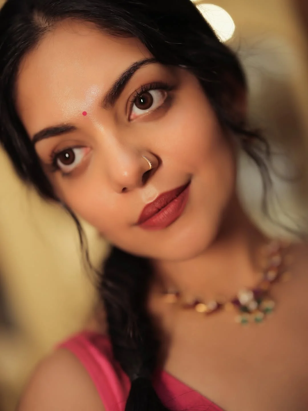 like a desert rose or something like that 🤎💕

Wearing Desert Rose from @siahbyahadishika ✨

Desert Rose - Su