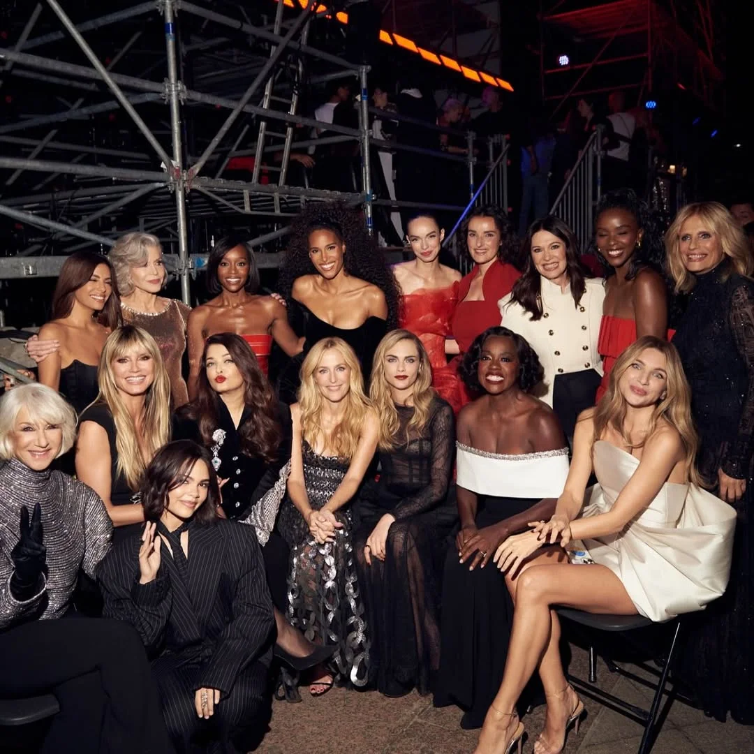 ✨Shine on my dear @lorealparis family ❤️

#Ledefile2025 #lorealparismakeup #worthit