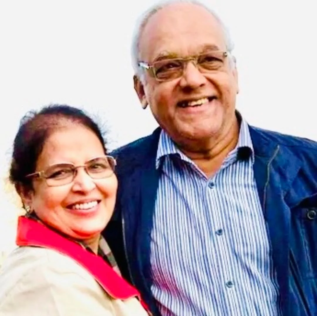 ✨🙏❤️Dearest Darling Mommy-Doddaaa🥰💖and Daddy-Ajjaaa🥰💖Prayers and Anniversary Love God Bless Always❤️💐🌸�