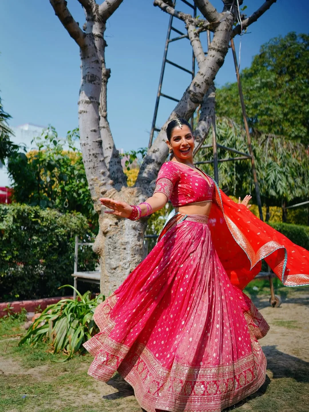 Ye laal Ishq♥️
#explore #samapti  #samaptisinhamahapatra #samaptimam #fyp