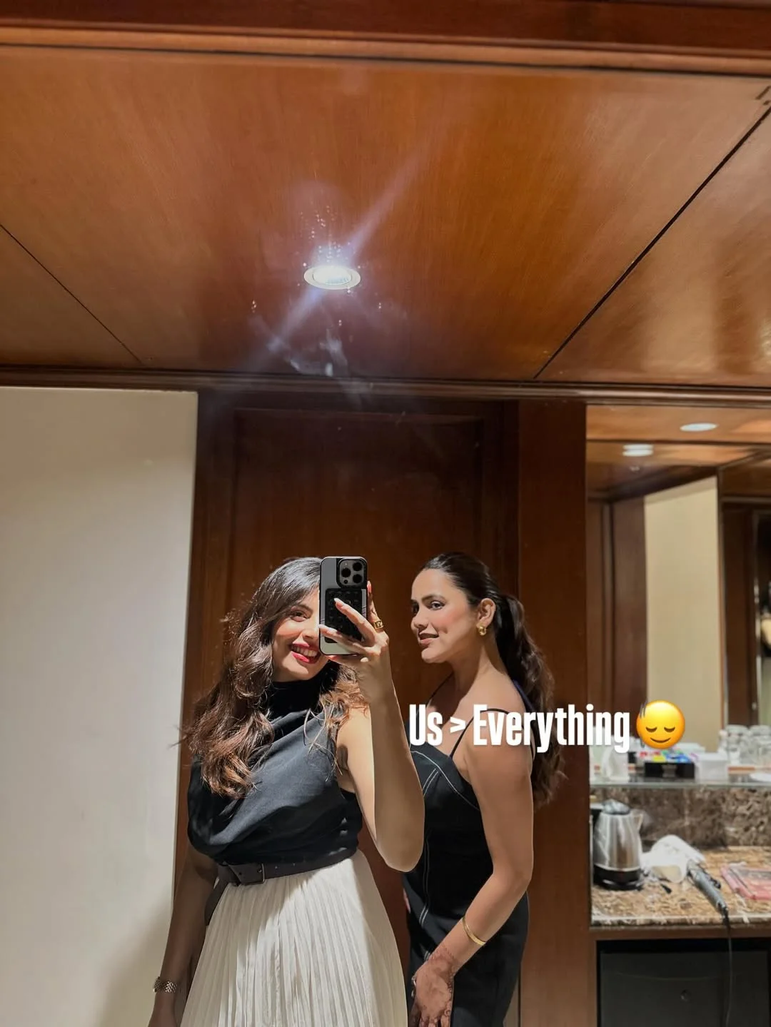 Growing through life together @yashika_singh_tandon 🧿✨🤌
#explore #samaptisinhamahapatra #samaptimam #sapolaarmy #fyp